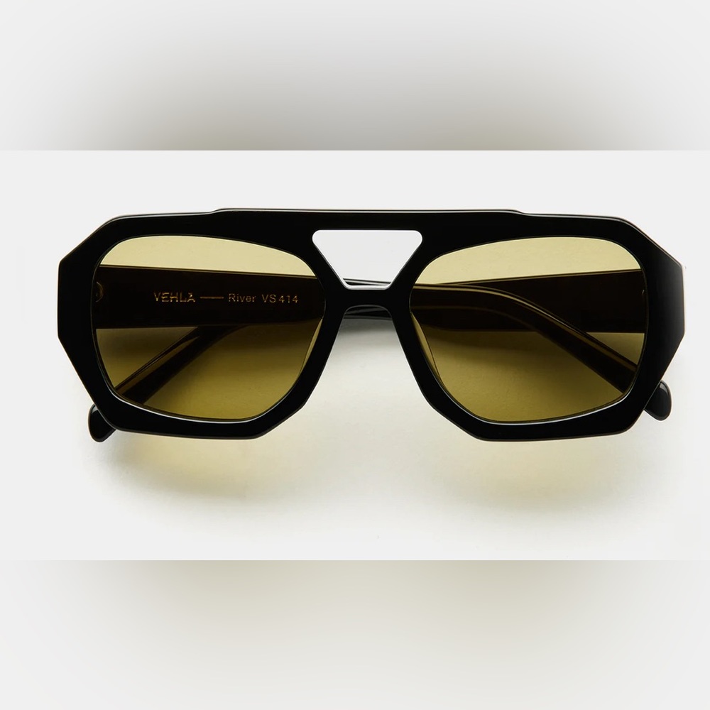 VEHLA RIVER-BLACK/KHAKI Brand New!
